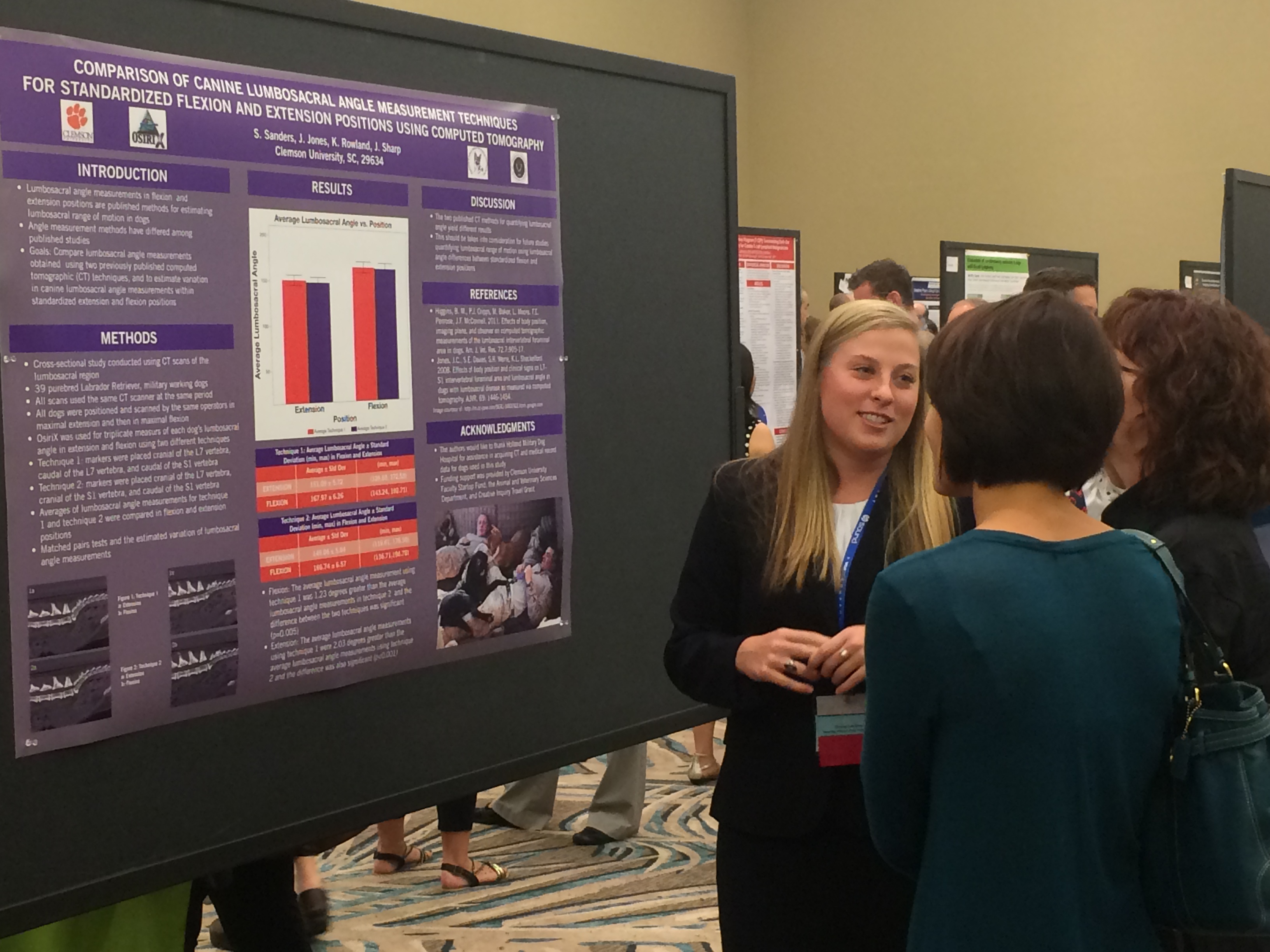 Samantha Sanders presenting her research poster at the 2016 Annual Scientific Conference of the American College of Veterinary Radiology.